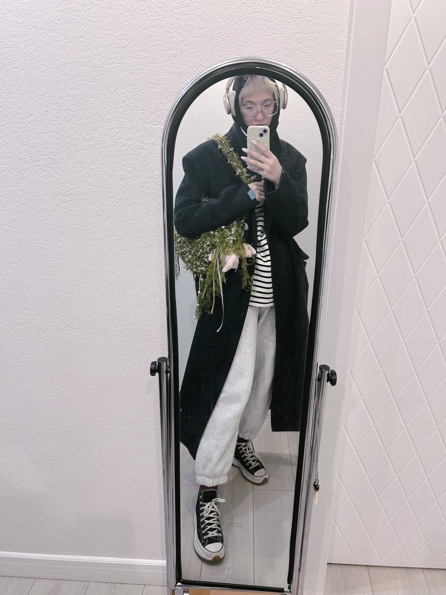 Cool Shura tweet media