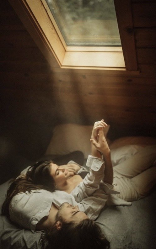 dannibear1461's tweet image. #OurPoetryX @OurPoetryX #BraveWrite #fairytalepoets @fairytalepoets 

In the small hours as daylight finds its way 
I’m lost in your scent, snuggled beneath the day 
Safe from all life’s troubles , laid before my door 
You are my one salvation in arms I adore 
You are the spark