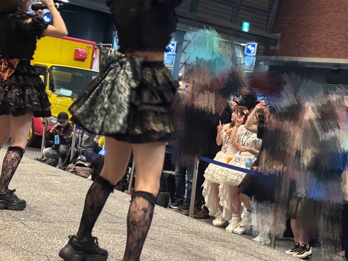 元々アイドルオタクのKEY STYLEメンバー達がいつも…

「ライブ最前で見ていいですか！？」

「盛り上がっていいですか？」

と、聞かれるので…
基本的にはやるべき事が終わるとOKにしてます！
残ったメンバーの行動を見たら…
しっかりはしゃいでた（笑）