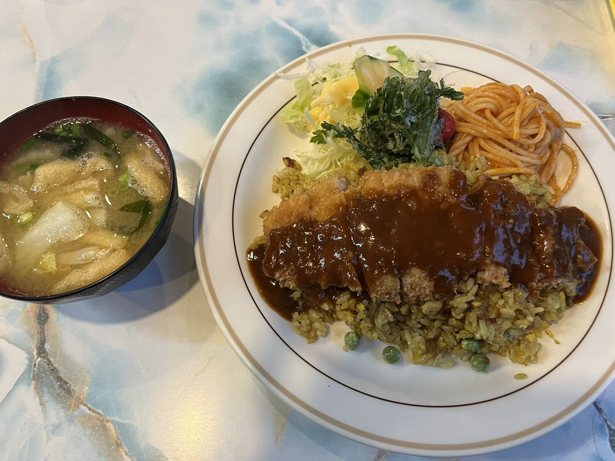 ヒラメ tweet media