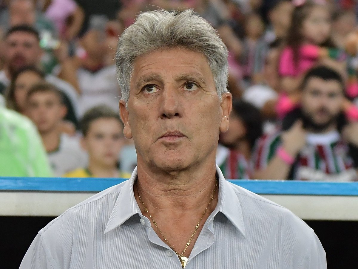 gabrielffc17's tweet photo. Renato Gaúcho (última passagem) x Zubeldia 

Jogos 🏟️: 42 x 42
Vitórias ✅: 21 x 25
Empates🟰: 09 x 08
Derrotas❌: 12 x 09
Gols marcados⚽️: 59 x 62
Gols sofridos⭕️: 42 x 36 https://t.co/VCkUBIdGxE