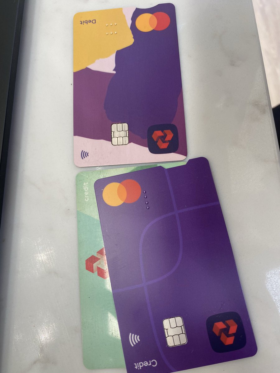 Cyclejog15700's tweet image. credit / debit card colour confusion. New credit card arrived today - v similar colour  to debit card. The old one was lime green and made it easier to distinguish. DDA compliant? How do I make sure I don’t withdraw cash on the credit card? Not good enough #natwest @NatWest_Help