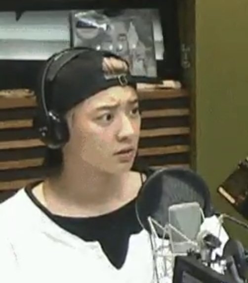 หู้ไม่หดหู่ tweet media