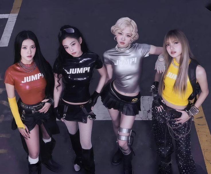 SKZCrave's tweet image. 🚨 STAYs &amp;amp; BLINKs COLLABORATION 🚨

✔️BLINKs will vote for #StrayKids

✔️STAYs will vote for #BLACKPINK &amp;amp; 
#JENNIE (We agreed to vote for Jennie, too, as per BVP admin request) @BLINKVotingPage

Please reply with proof of voting for:

“Best Male K-Pop Artist” — Stray Kids
“Best