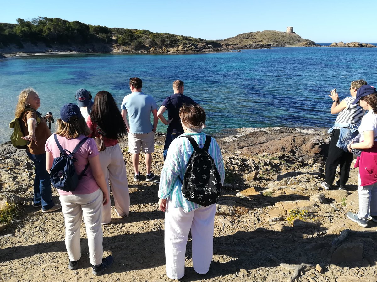 ATBIllesBalears's tweet photo. Rebem a les Illes Balears una delegació de la prestigiosa fundació alemanya Willy Scharnow-Stiftung für Touristik! 

🇩🇪✈️ Un grup d'agents de viatges d’agències com TUI, DERPART o LCC visiten Mallorca i Menorca en un #FamTrip formatiu sobre l'ITS, organitzat per l'#AETIB. 👇 https://t.co/EZ64WpPkmV