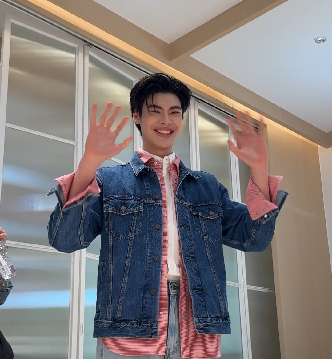 ncy 🐈‍⬛🐾 tweet media