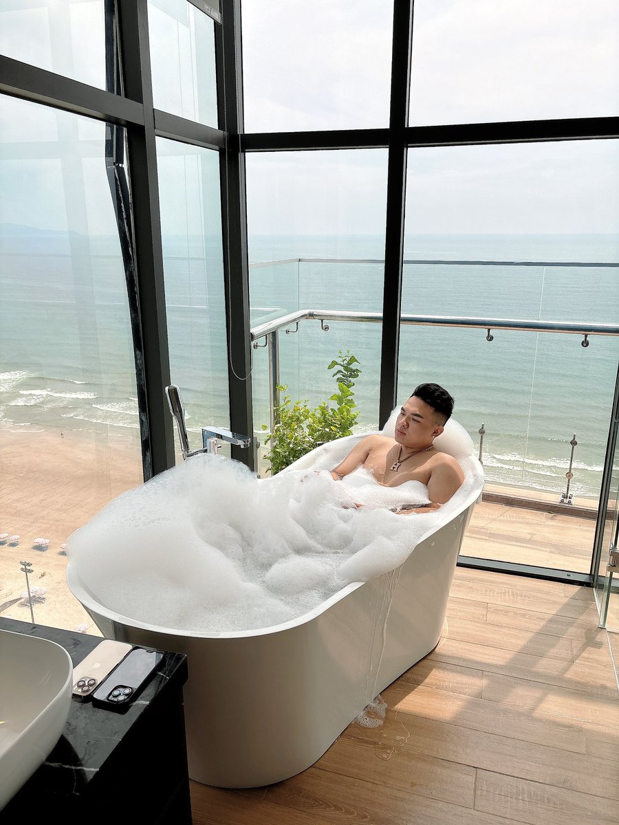 BenBen03528419's tweet image. - Ngoại Lệ Chỉ Có Khi Còn Hứng Thú Thôi 🥴....Chứ Chán Rồi Cỏ Lúa Bằng Nhau Thôi 🥱
#RELAX