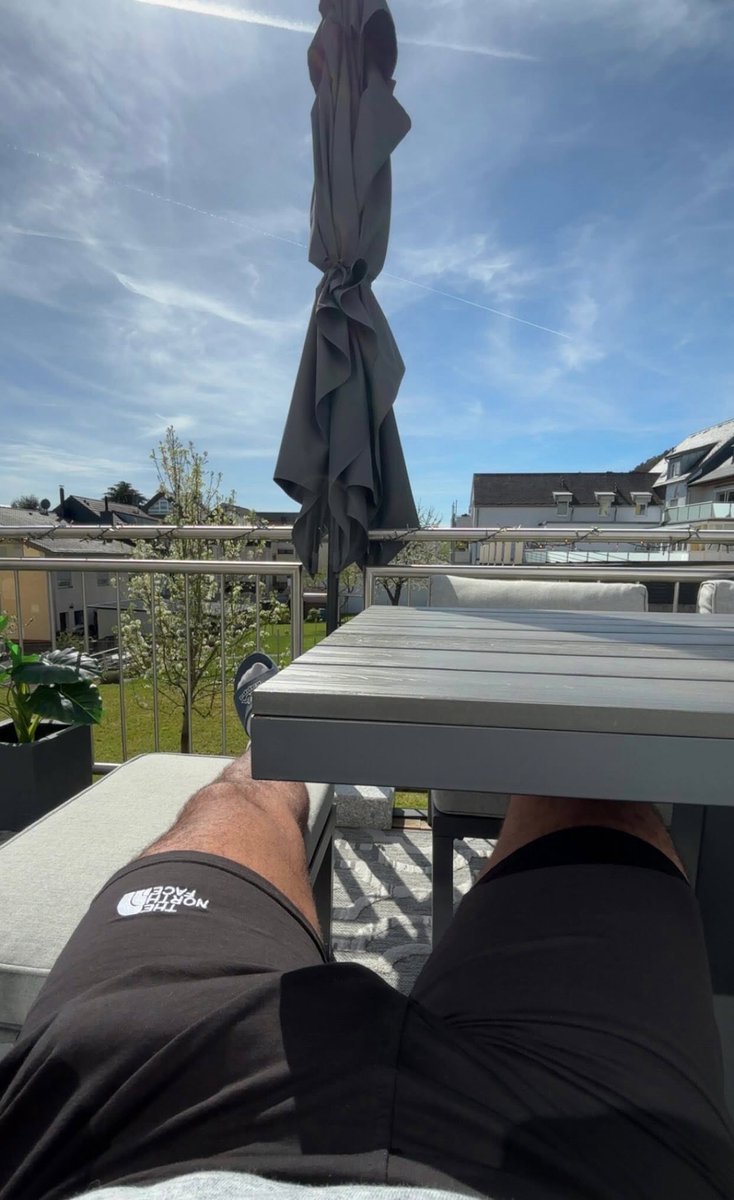 Ilreceptionistsclerato tweet media