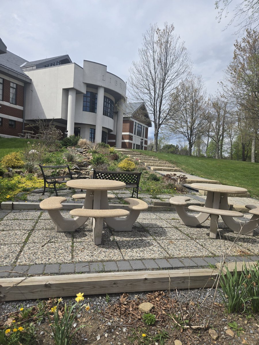 Lexussoftball26's tweet photo. Here's to the next 4. Registered for classes, met professors, had lunch with my future teammates, got to sit in on a practice and just soak in this beautiful campus. Its getting real! @mountaloysius https://t.co/4S7M35en6y