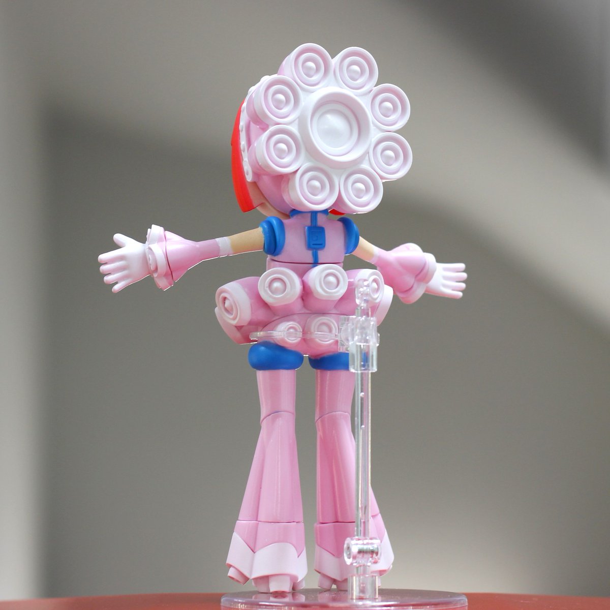 One up. 25周年記念ソフビセール、限定フィギュア続々公開でファン熱狂