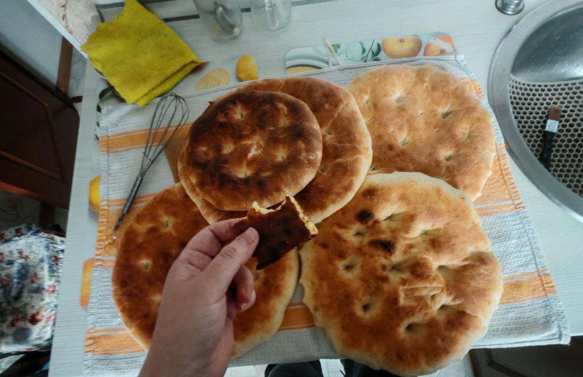 Живу с хозяюшкой, которая постоянно что-то готовит вкусное 😍😍😍