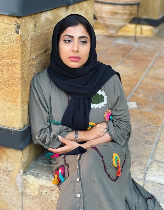 مريم بنت محمد البلوشية tweet media