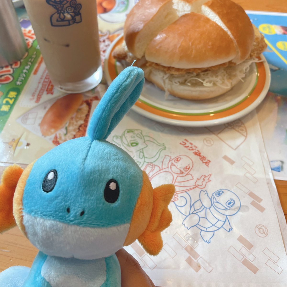 こむgi tweet media