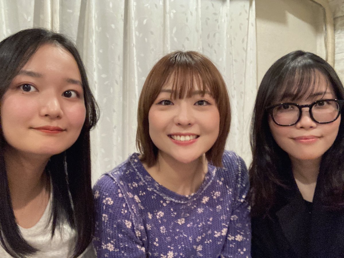 Coe_mony's tweet photo. YouTube生配信、ありがとうございました✨

6月21日のライブについてお話ししてますので、興味のある方はぜひアーカイブをご覧ください🎶
https://t.co/b1pg7JE3gB
(少し音声が乱れているところがあるかもです…すみません🙇‍♀️)

#コエモニー https://t.co/fmXSNlLKW5
