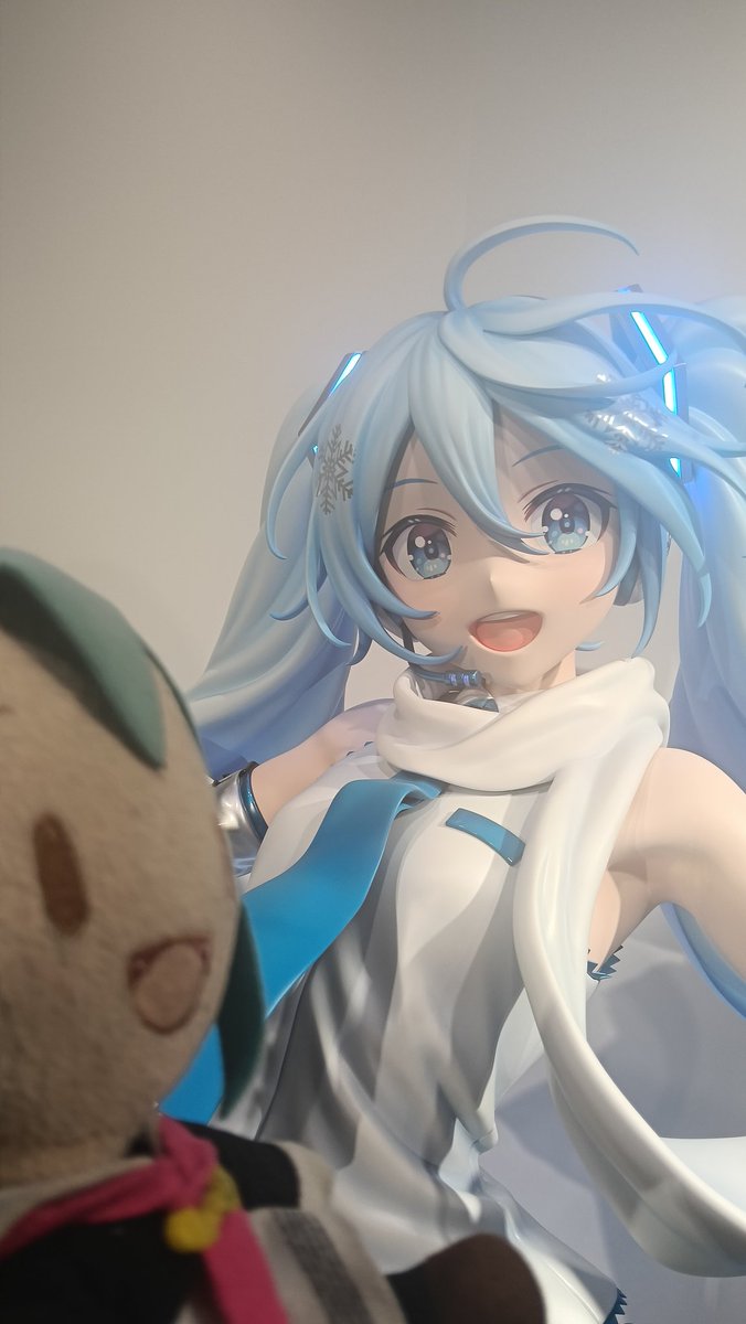 Hide🎸🏍️❄ tweet media