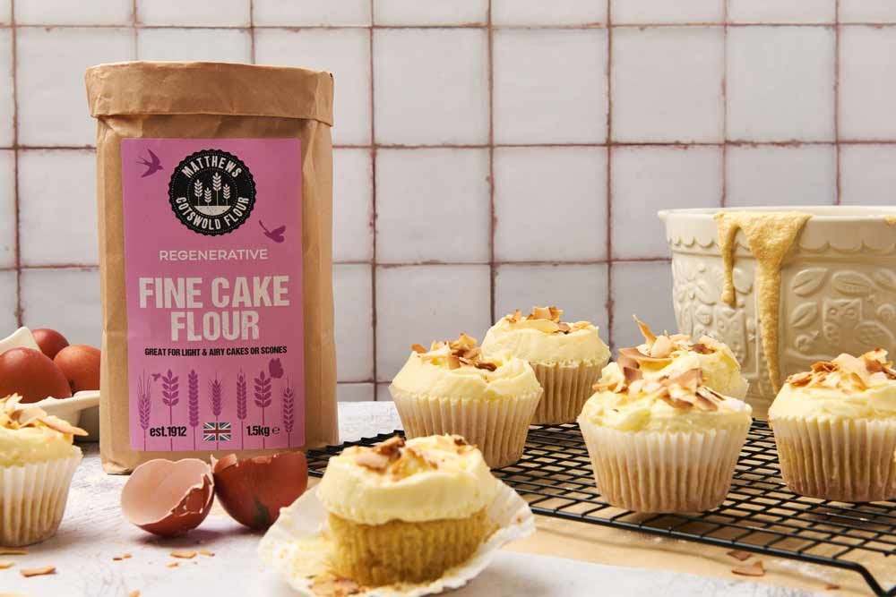 southerngazette's tweet image. Cotswold Flour Launches Regenerative Fine Cake Flour Ahead Of World Baking Day

#artisan #flour #uk #baking #ingredients #baking #uk #cake #flour #cotswolds #regenerative #agriculture #sustainable #farming #world #baking #day