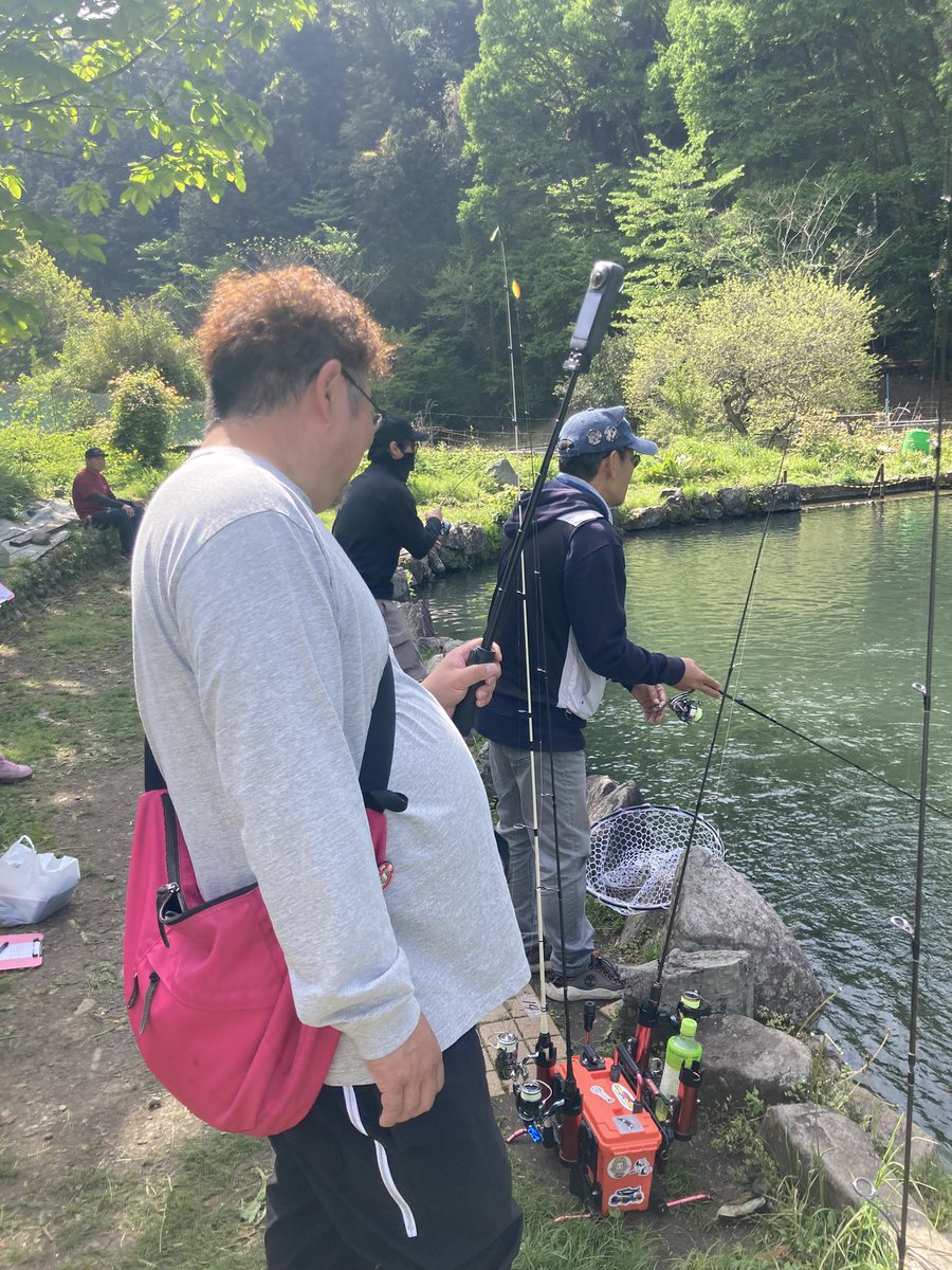 鱒魂 tweet media
