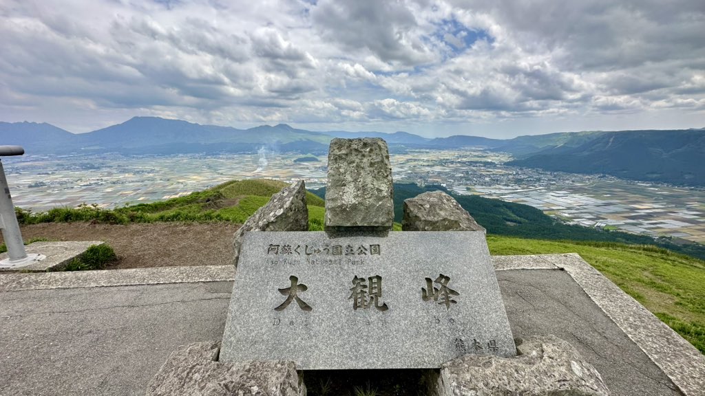 ヒッティー tweet media