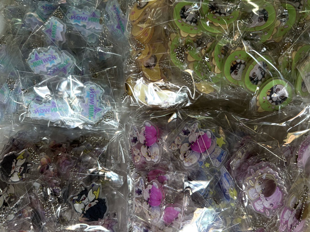 MintiesShop รับทำพวงกุญแจอะคริลิค tweet media