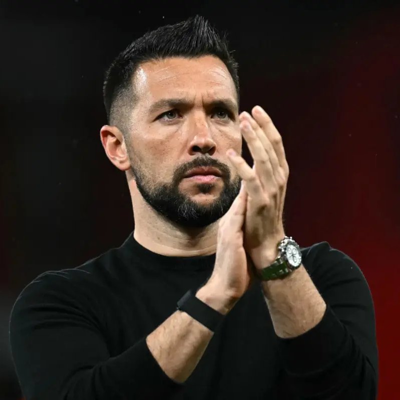 Perdeu Nehuén Pérez para a época.
Perdeu Luuk De Jong para a época.
Perdeu Samu para a época.

Farioli reinventou o FC Porto várias vezes esta época e encontrou sempre uma solução. 🎩