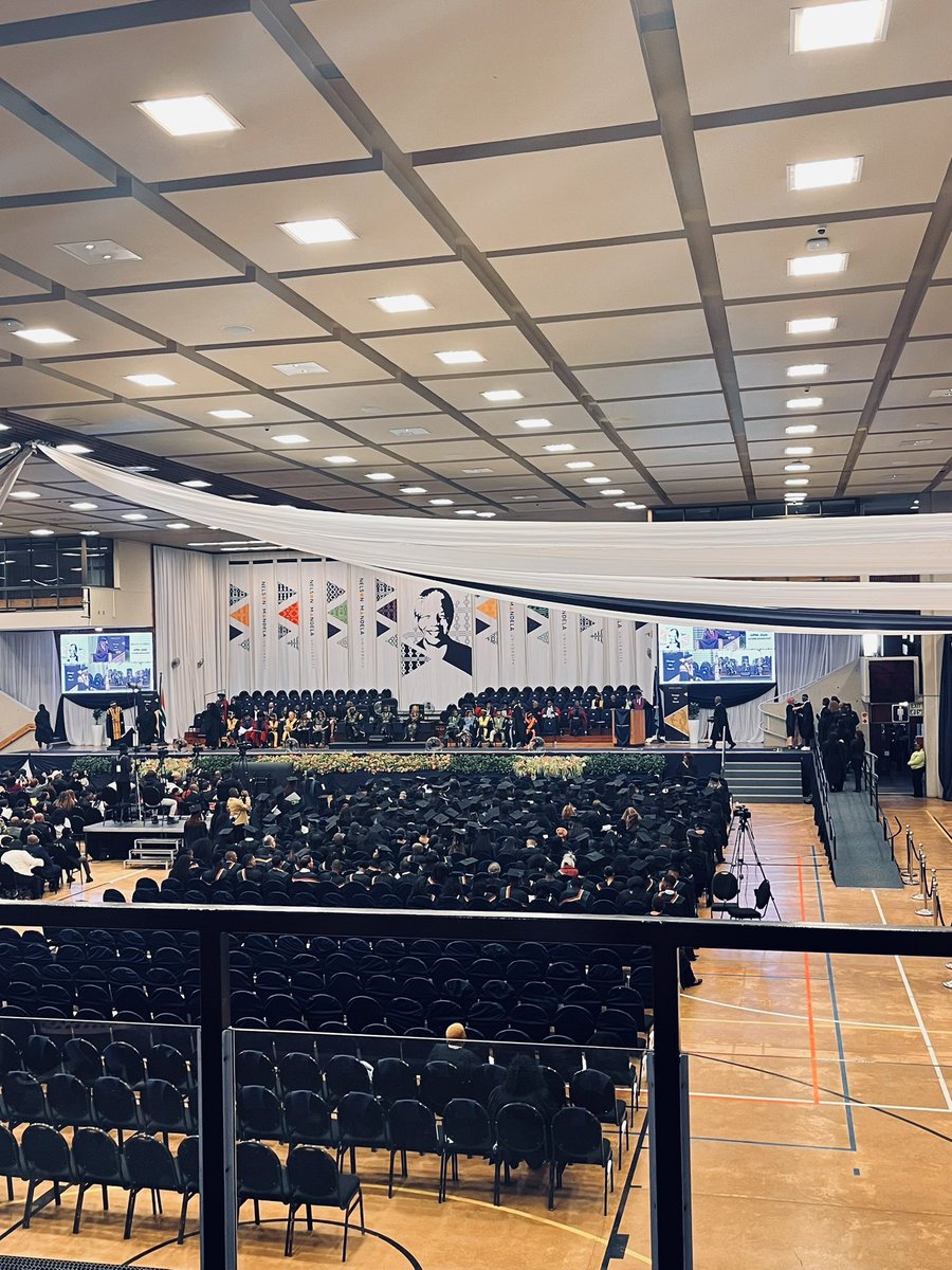 Msunu ka Johann Rupert tweet media