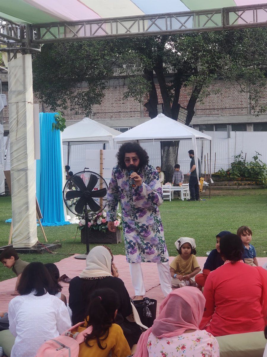 deepnowofficial's tweet image. Wore Spring 
Told Spring 
Sang Spring 
Danced Spring on Spring Festival 2026 @chf_pk 

DM for storytelling session booking and collabs 

#springvibes #springflowers #springfestival #childrenspring #festival