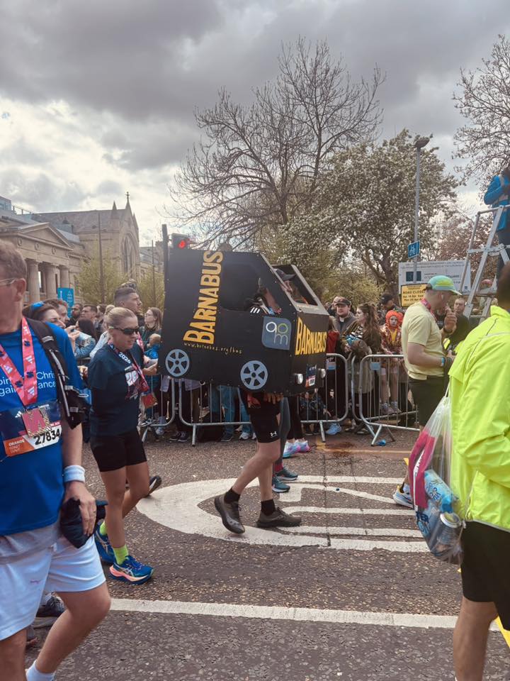 BarnabusMcr's tweet image. A huge well done to our two @Marathon_Mcr runners who took on the streets of Manchester to help people change their lives and leave those streets

Check out Stuart who ran dressed as the Barnabus Bus!

justgiving.com/page/stuart-wa…
justgiving.com/page/ross-bear…

#ManchesterMarathon #Run