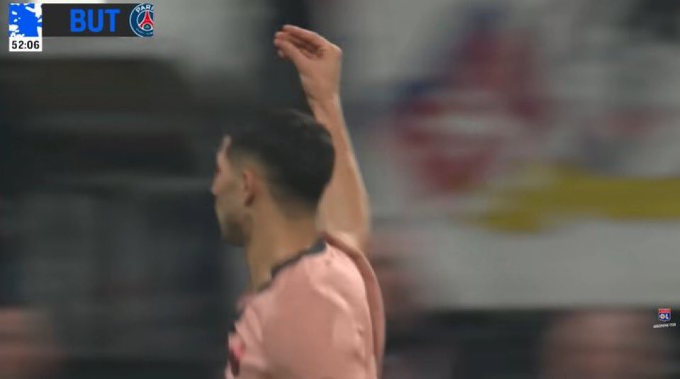 T’es tellement un hypocrite ptdr