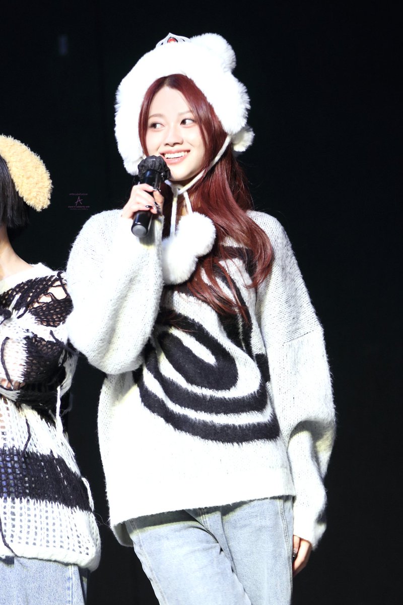 jess4dime's tweet image. 20241208 CLASS:y LOVE XX 인터아시아 팬사인회
원지민 part. 3 (2/4)
#클라씨 #CLASSy #원지민