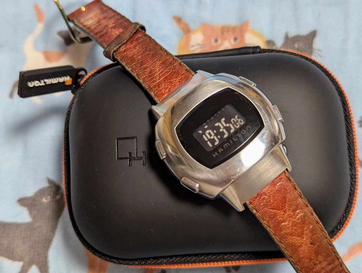 Meyui369's tweet image. お風呂上りはこの方で🎵

#在宅WATCH
#HAMILTON