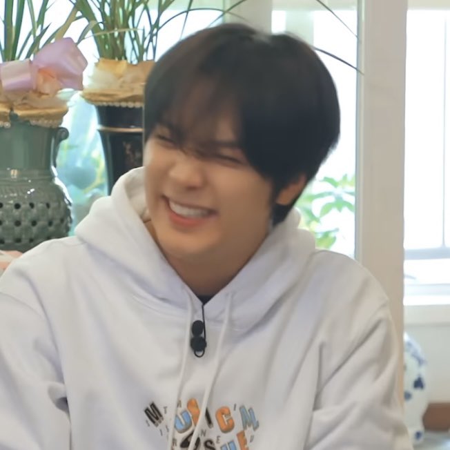 곰쮜 tweet media