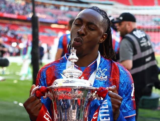 𝐒𝐚𝐦𝐦𝐢𝐞 tweet media