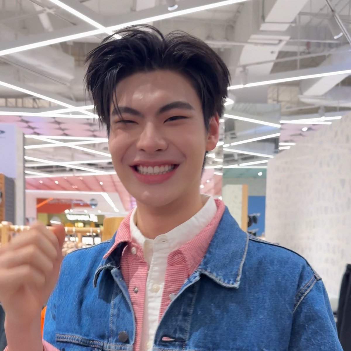 𝑝𝑓𐙚 tweet media