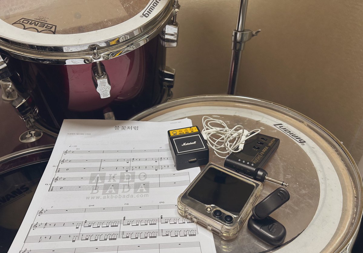 Catherine tweet media