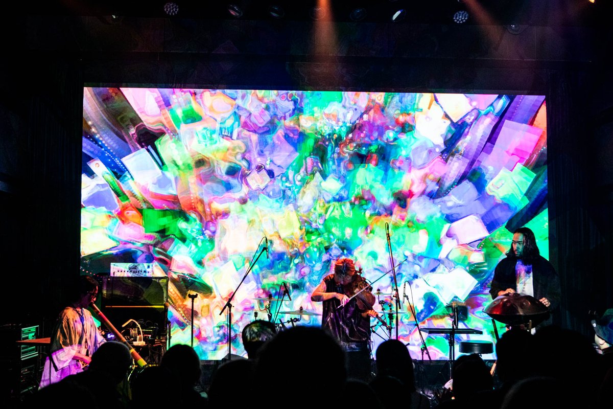 Studio Moon Train tweet media