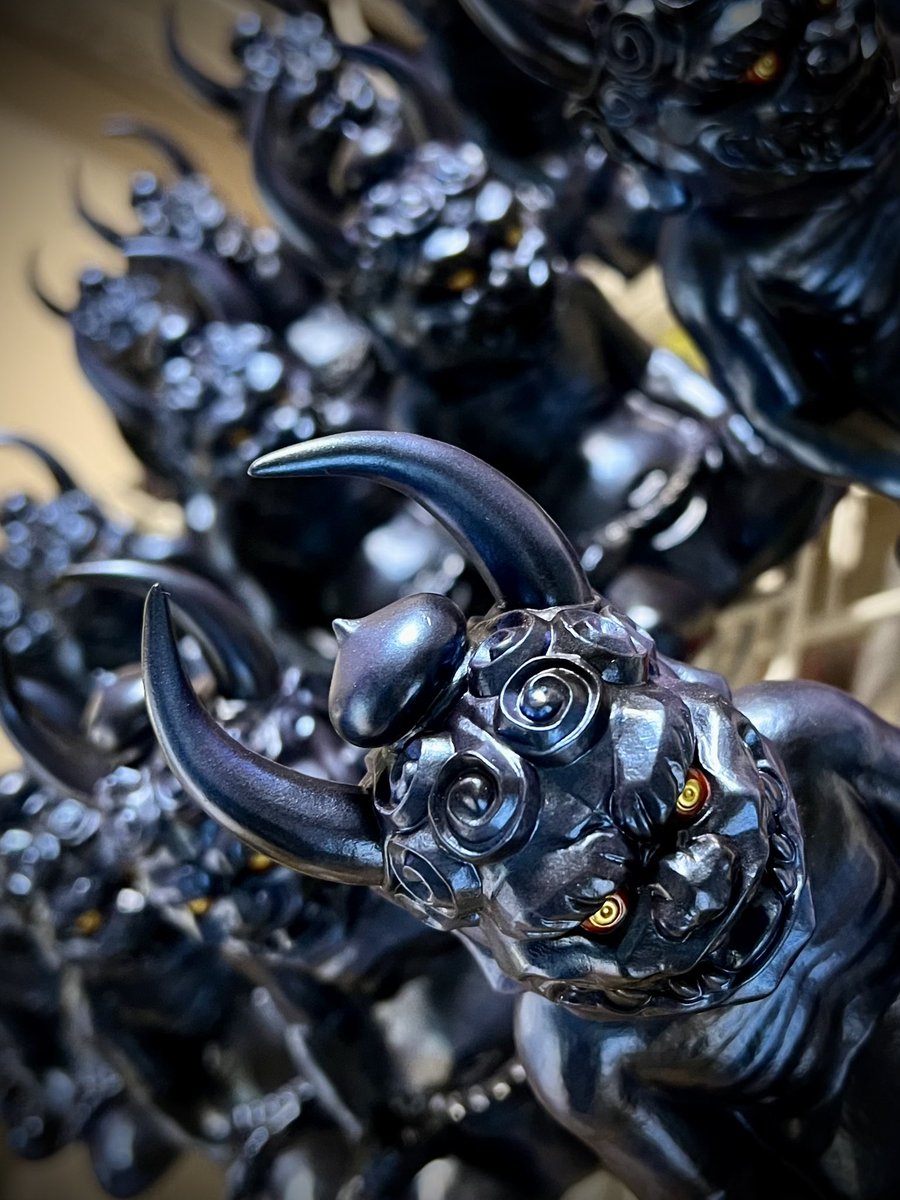 コチラの1stカラー暗黒も増産完了🙆🏼‍♂️

4/26のスーフェス終了後、通販にも在庫復活ささせます。

鬼が出るぞう👹　鬼が出るぞう👹

#銀印本舗 #オニデーシ