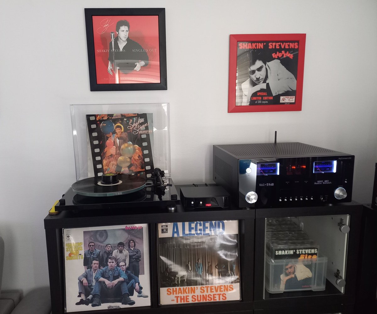 officialShaky's tweet photo. Now that’s a proper Shaky collection. Thanks to Jacky Histel for sharing this https://t.co/wBv43T3z5N