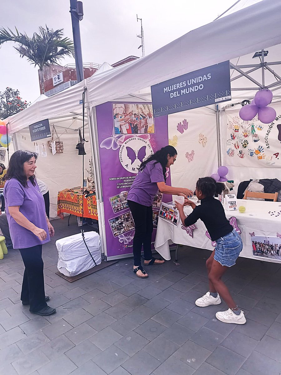 AmumCan's tweet photo. ¡Qué emoción vivimos el sábado 18 en el #ESPAL !
❤️ En #AMUM celebramos la solidaridad "Desde el río hasta el mar" con juegos, risas y mucha unión. 

🌊✨Gracias infinitas al Ayto. Sta. Lucía y al @GranCanariaCab  por hacernos partícipes.
¡Juntas somos imparables! 🌍💪 https://t.co/hMOLzwliu9