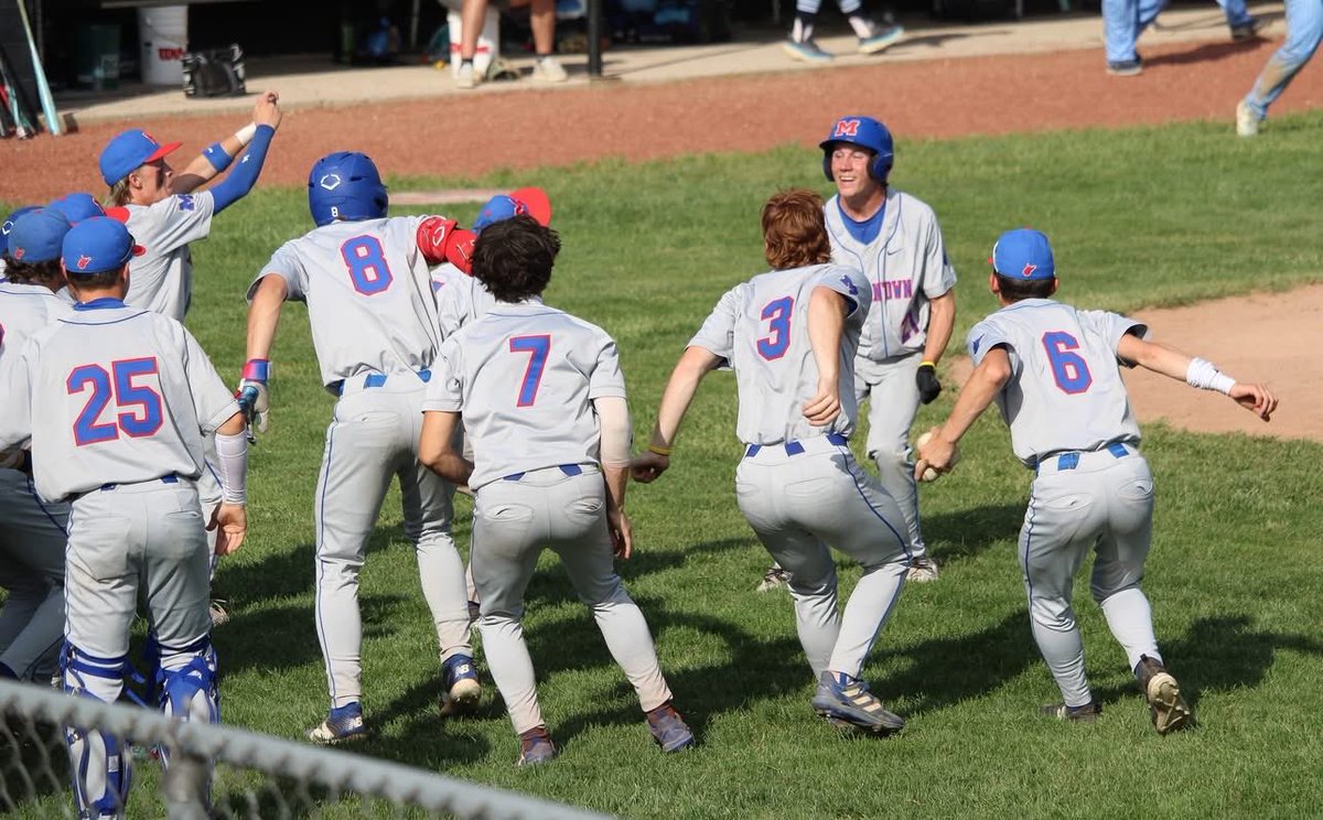 MohiganBaseball's tweet photo. Home Run Alert!
Jesse McCardle with a walk off home run to seal an 11-1 win in the bottom of the 6th inning against Philip Barbour on Friday! https://t.co/1cv8TJPNaZ