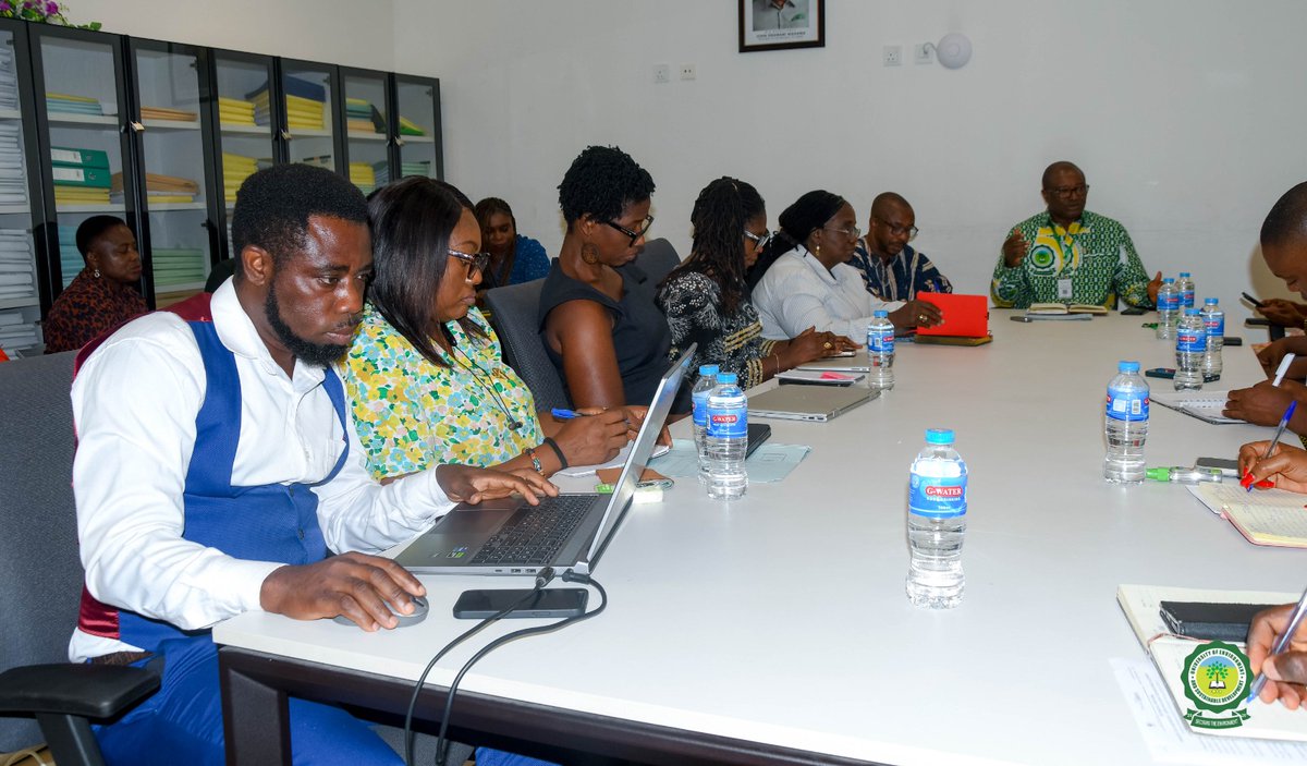 Uni. of Environment and Sustainable Development. tweet media