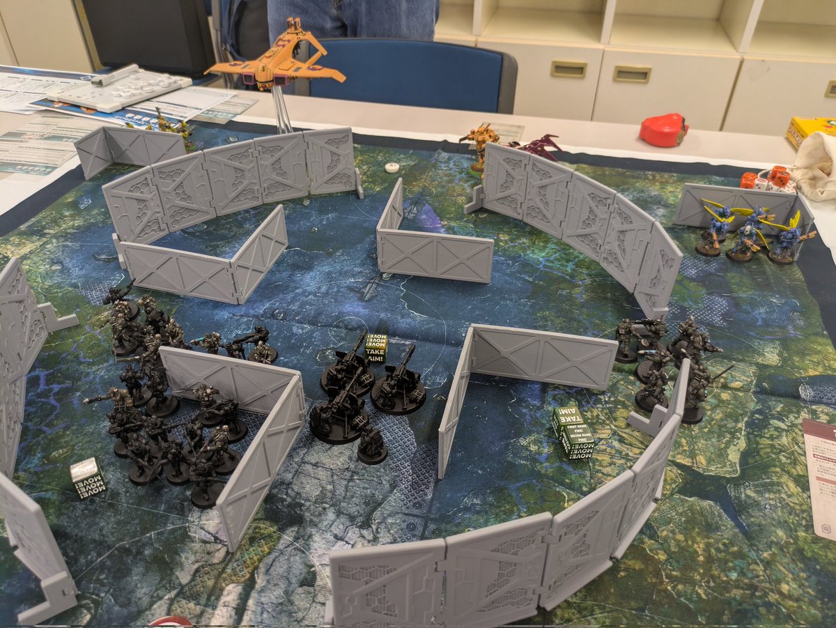 iguigumk40000 tweet media