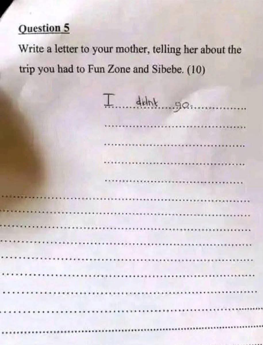 JemalGraphics's tweet photo. English facilitators, mo nsem pa. When your students are fed up with you 😂😂😂😂 https://t.co/nrFtYCalJL