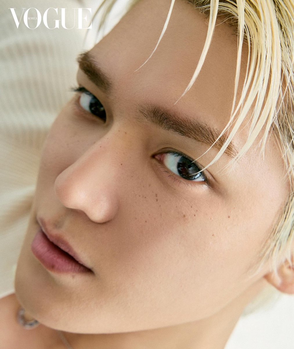 Rose0701127's tweet image. 情報過多で処理が追いつきません🤦🏻‍♀️❤️

#TAEYONG #VOGUE