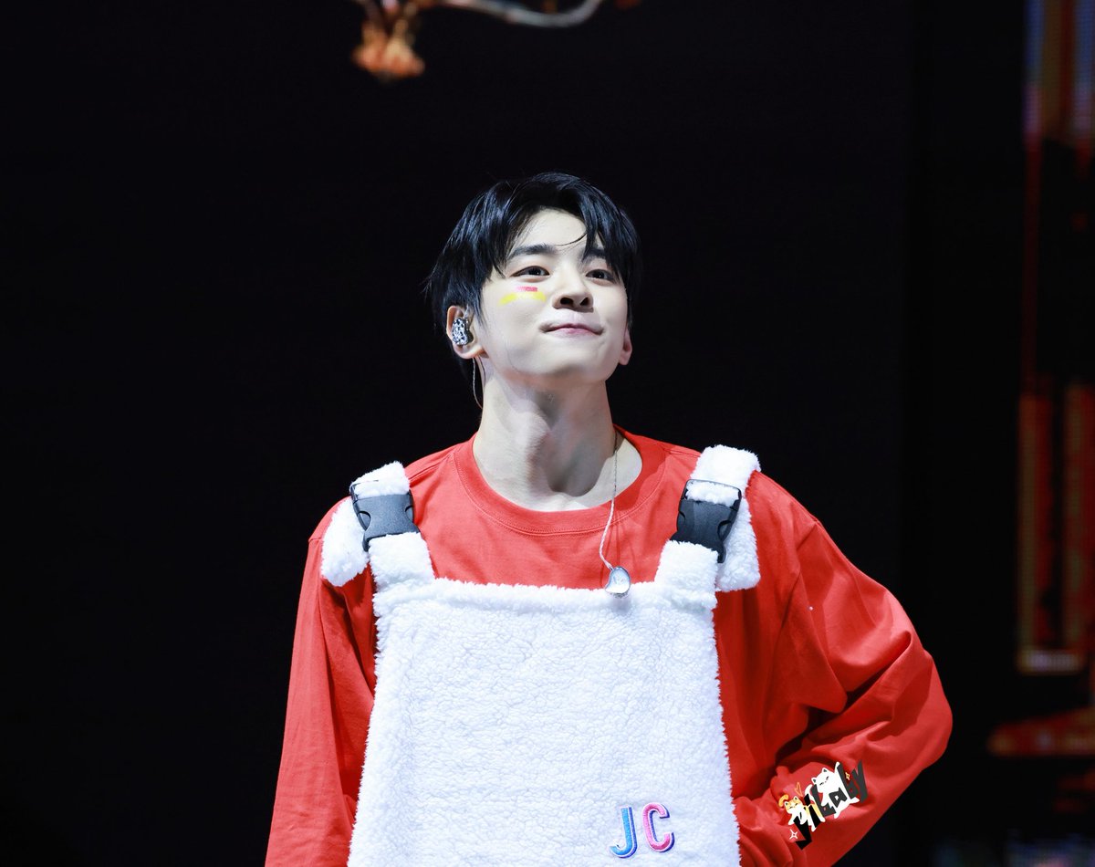 Yibaby이바오 tweet media