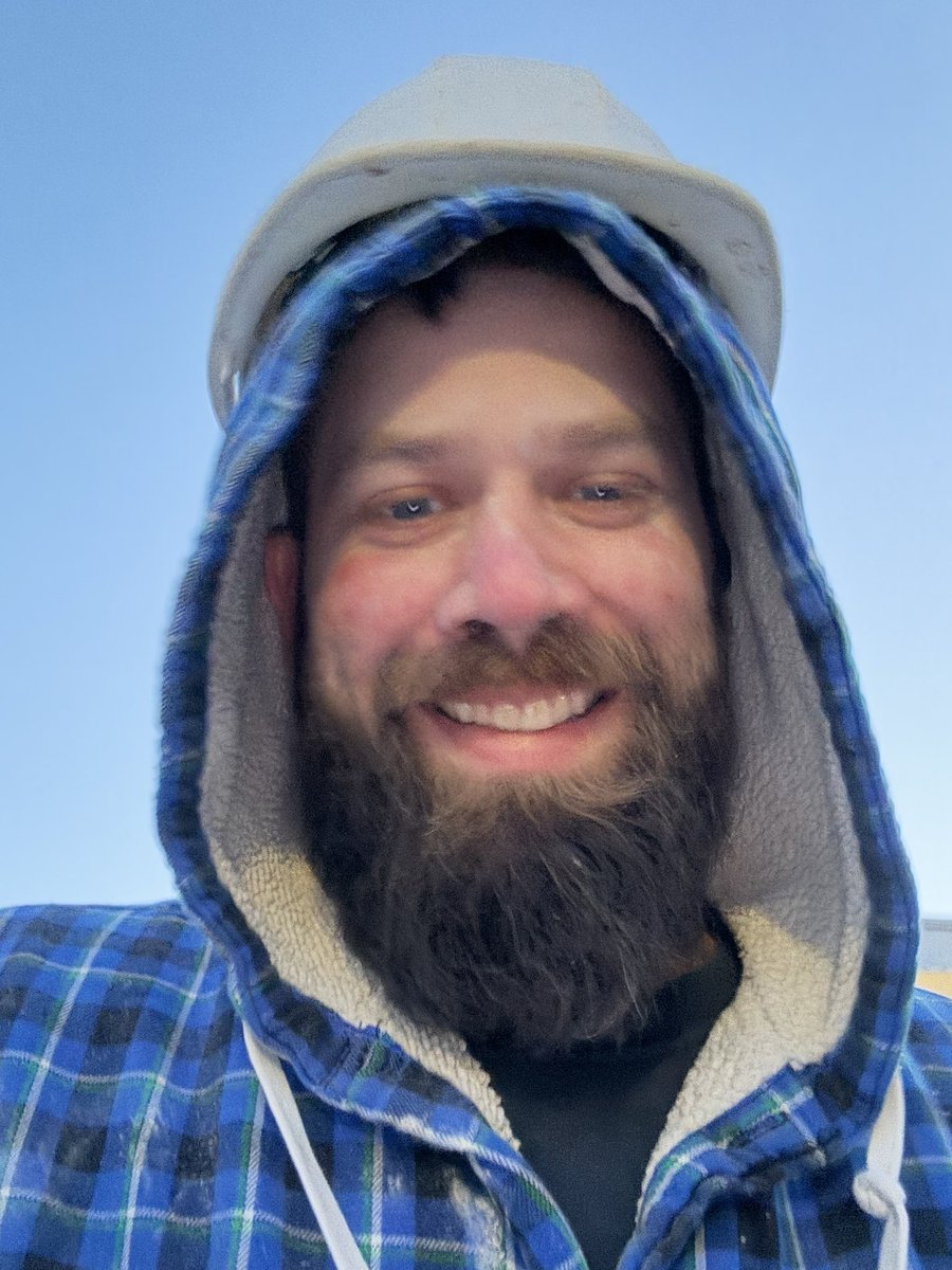 Kyleofftheclock's tweet image. Dusty morning already #bluecollar