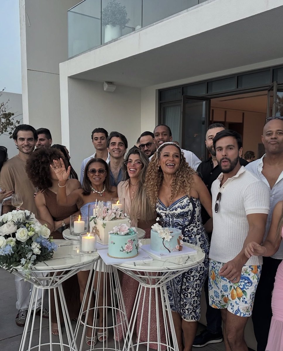 Isabel Dos Santos tweet media