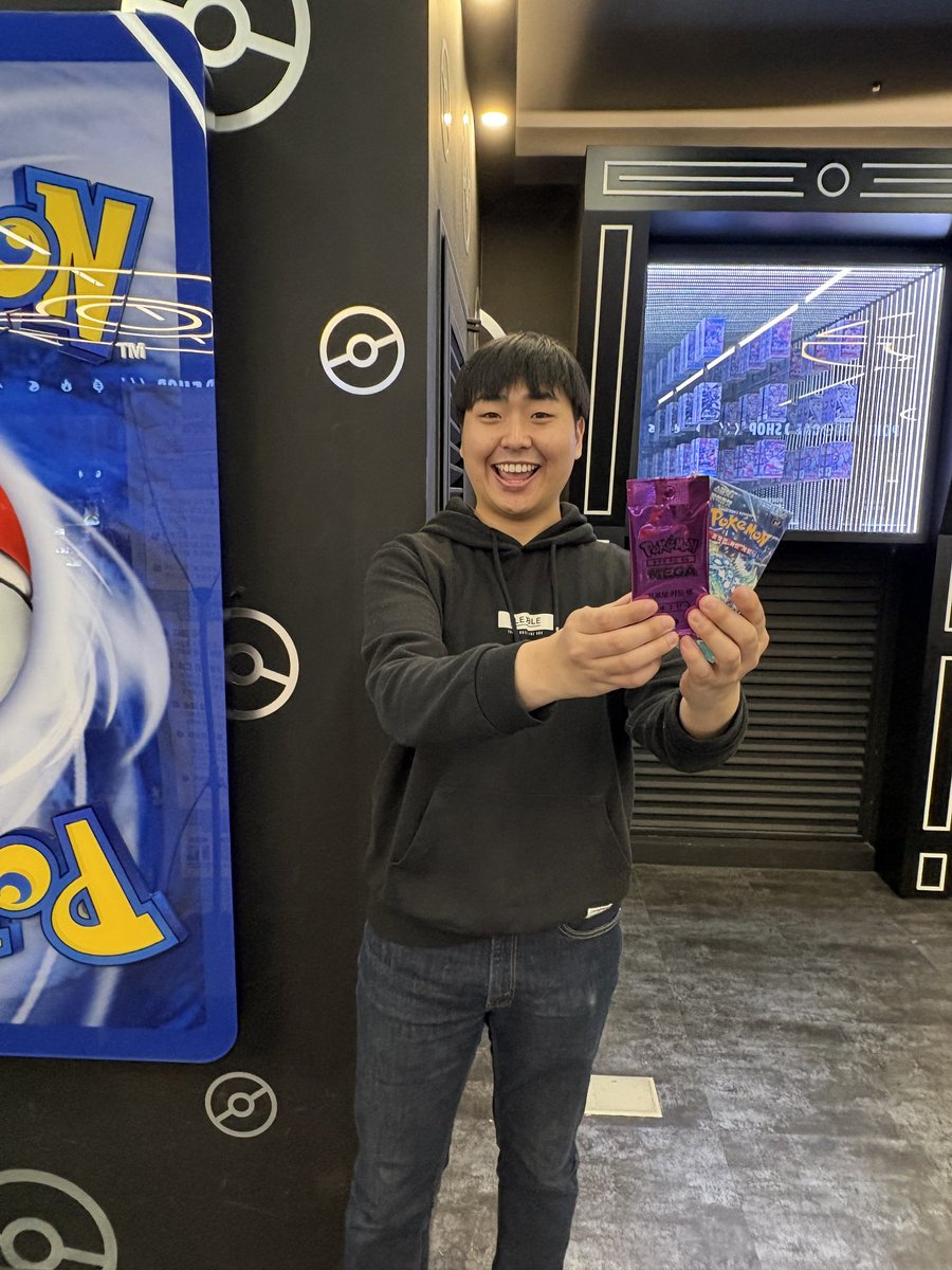 어이성모 tweet media