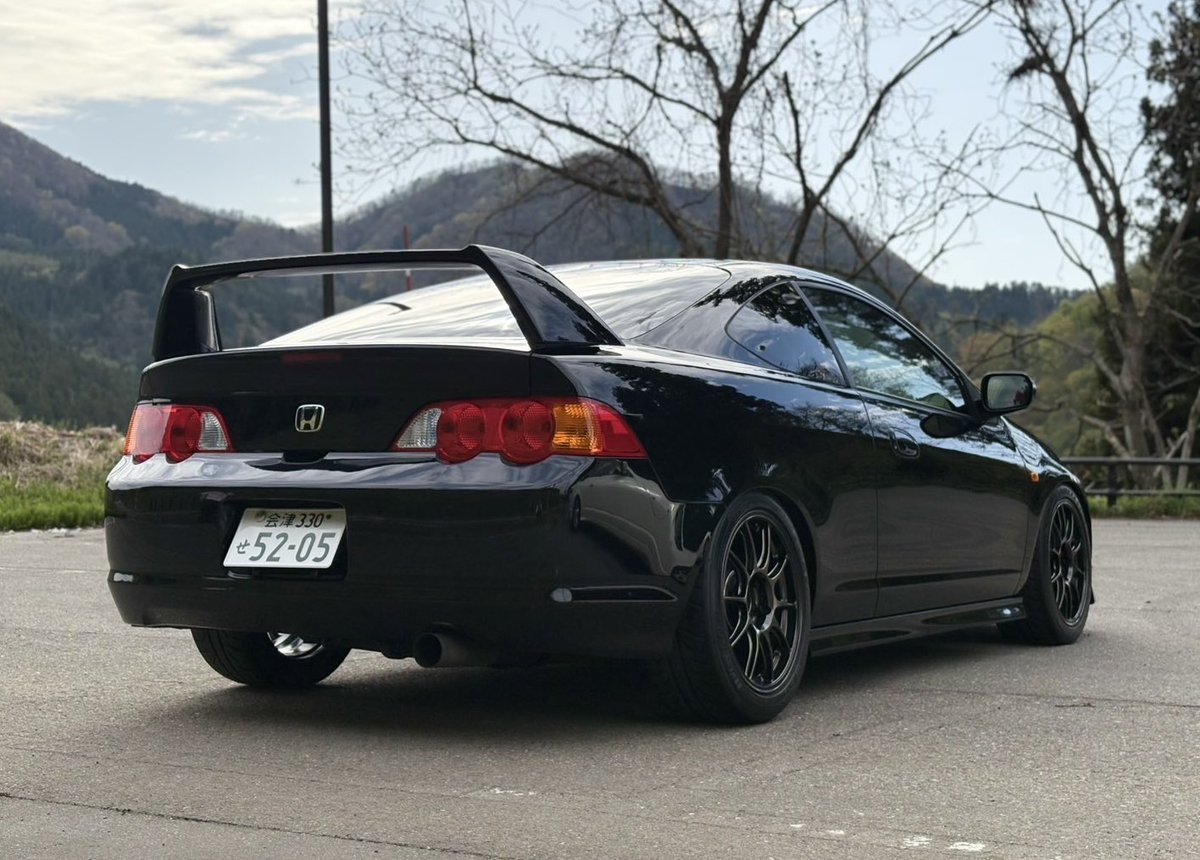 りょーすけ tweet media