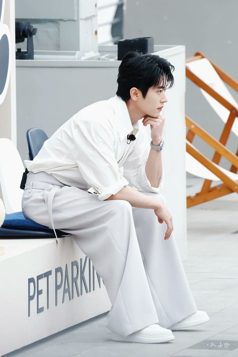 𝙛𝙡𝙤𝙤 ★ tweet media