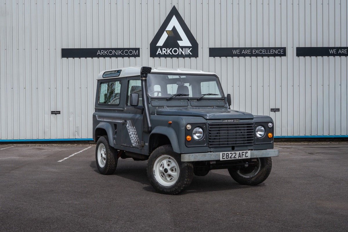 CarYears's tweet image. 1988 Land Rover Defender 90 3.5L V8 County Station Wagon Original 

on eBay: buff.ly/UyJQrGl

#bestoffer #landrover #rover #1980s #caryears #ad